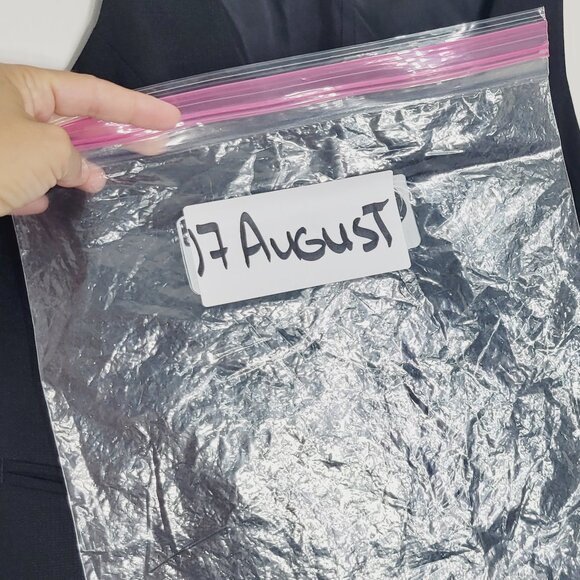 RW&CO. Women's Black Front Pockets Sleeveless Button Front Waistcoat Size Large - Picture 8 of 8